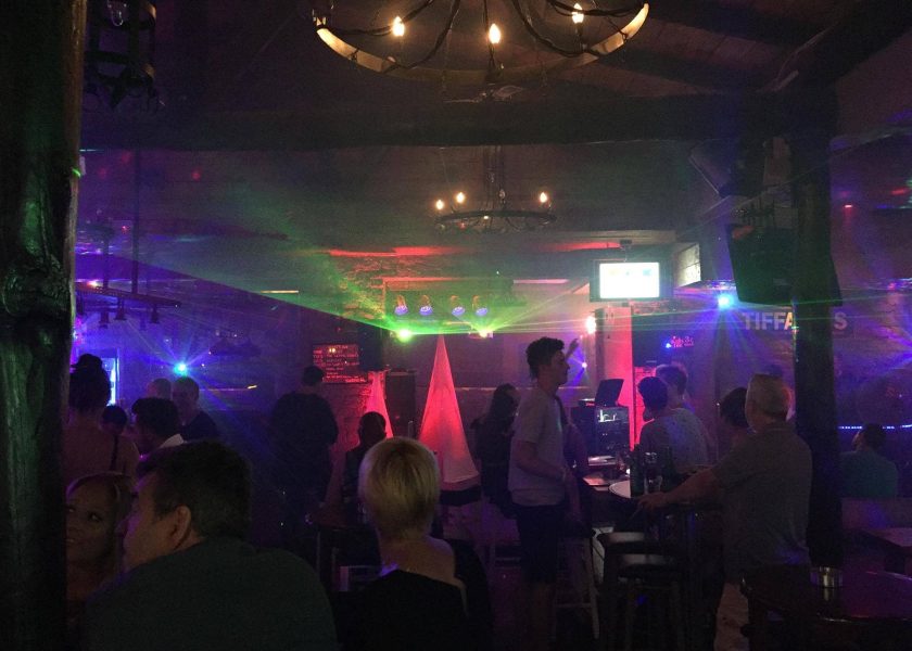 Pete Jackson's Music and Karaoke Show with quality sound and lighting with lasers