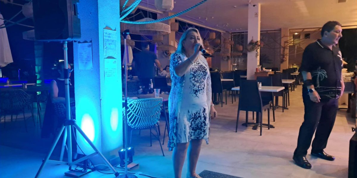 Pete jackson's Music & Karaoke Show